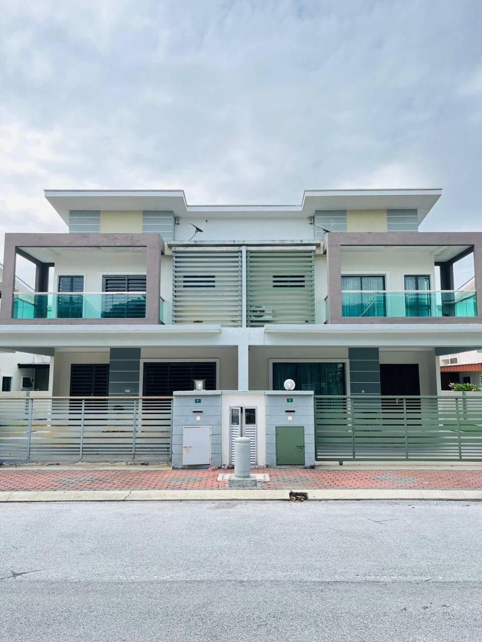Sofea Mutiara Homestay Ipoh Exterior foto